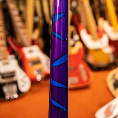 Gibson Thunderbird 1976/77 Re-Fin image 11