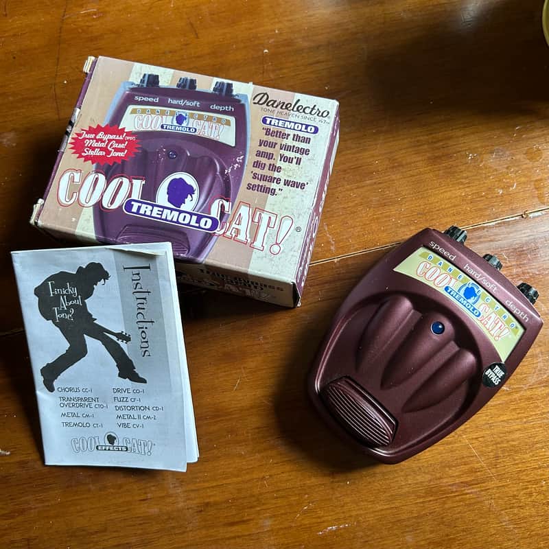Danelectro Cool Cat Tremolo