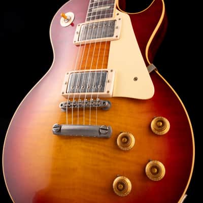 Gibson Custom Shop Murphy Lab 1959 Les Paul Standard Reissue Ultra Light Aged Factory Burst with Case image 5