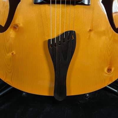 Benedetto Knotty Pine Special 17" Archtop - One of a Kind Collector's Instrument image 10