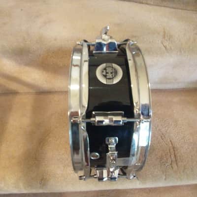 Pearl M-80 10 round x 4.5 inch auxiliary snare drum gloss black built-in clamp excellent! image 5