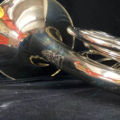 Beautiful Conn 8D Double French Horn image 3