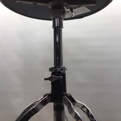 PDP by DW Gravity Series 810R Medium Weight Round Top Throne Gray image 3