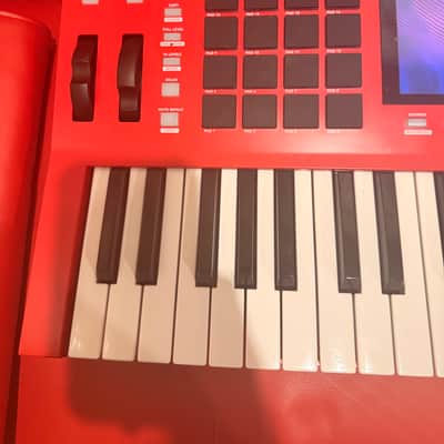 Akai MpcKey37 2025 - Red Color image 19