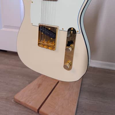 Fender MIJ Traditional '60s Daybreak Telecaster w/ Coffin Case image 8