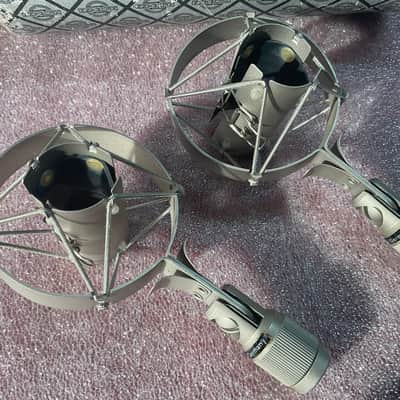 Neumann EA 21 PAIR SHOCK MOUNT VINTAGE ORIGINAL image 19