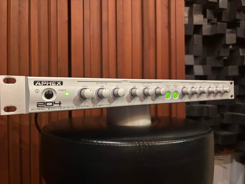 Aphex Model 204 Aural Exciter and Optical Big Bottom 2001 - 2010 - Silver image 1