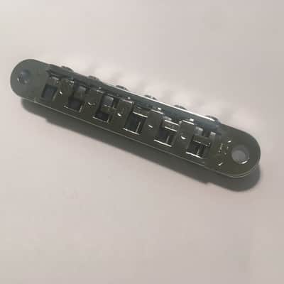 Gibson Tune-O-Matic Bridge with thumbwheels and posts Nashville image 2