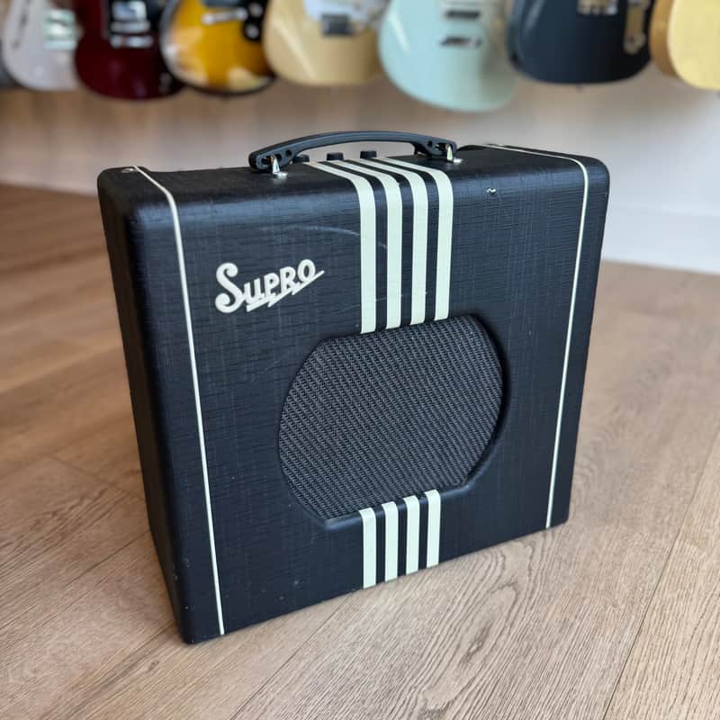 Supro 1820R Delta King 10 5-Watt 1x10" Guitar Combo 2021 - Present - Black / Cream Stripes image 1