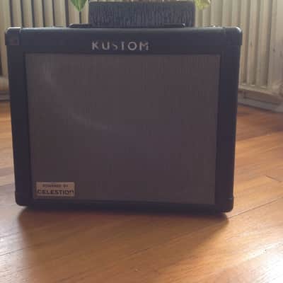 Kustom KBA30 30 Watt MOS-FET Bass Amplifier image 1