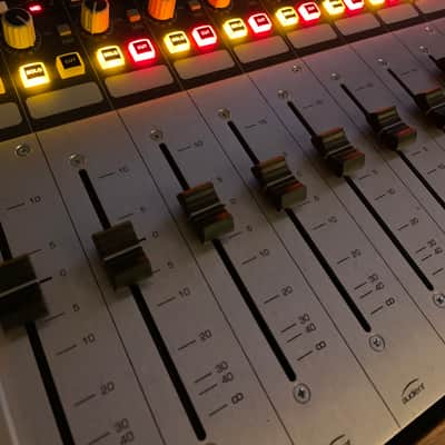 Custom Audient ASP8024 w analog automation and patchbay image 10