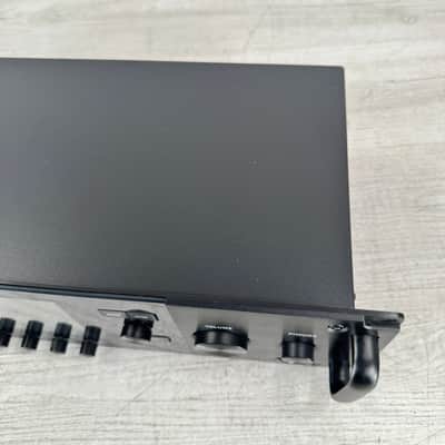 Line 6 Helix Rack Guitar Multi-effects Rack Processor - Foot Controller Included image 11