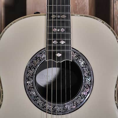 Ovation 1719 Custom Acoustic/Electric Guitar Legend White w/OHSC image 11