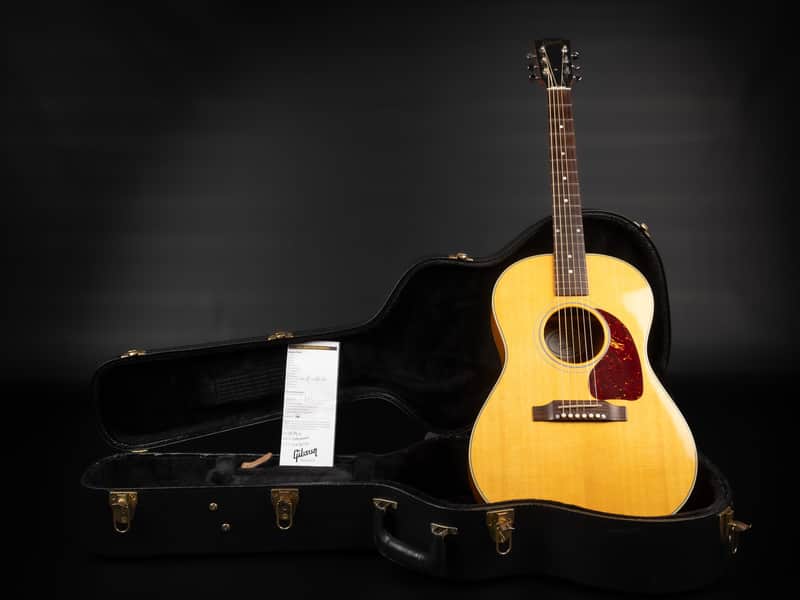 Gibson LG-2 American Eagle 2015年製 Gibson LG-2 American Eagle 2013 - 2018 | Reverb
