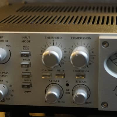 Avalon VT-737sp Vacuum Tube Channel Strip Preamp EQ Compressor 737 sp image 3