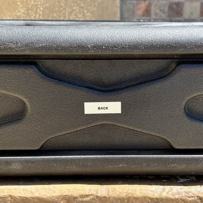 Trickfish Bullhead .5k bass amplifier w/SKB 2U Rack image 5