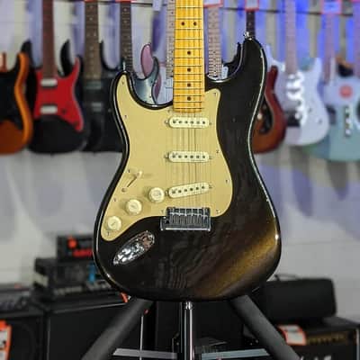 Fender American Ultra Stratocaster Left-handed - Texas Tea with Maple Fingerboard *FREE PLEK WITH PURCHASE*! 103 image 3