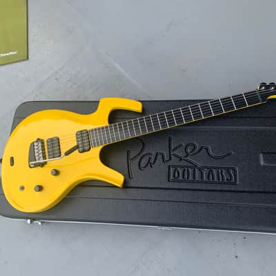 Parker Fly Deluxe Standard 2000 - Taxi Cab Yellow image 4