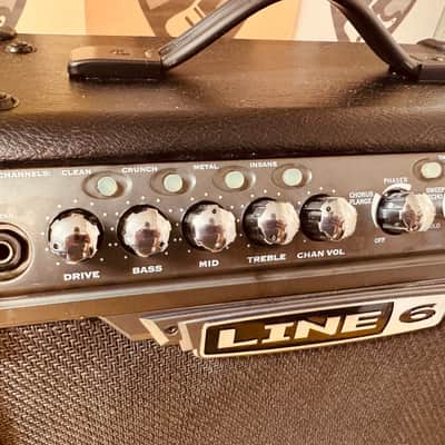 Line 6 Spider III 15 15-Watt 1x8" Digital Modeling Guitar Practice Amp 2006 - 2009 - Black image 2