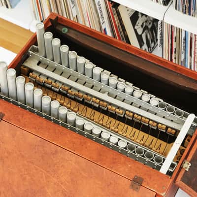 1940s Jenco Celeste Vintage Celestette Glockenspiel Table Top Keyboard w/Original Lid Prop! Celesta image 8