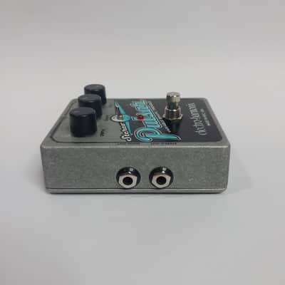 Electro-Harmonix Stereo Pulsar Analog Tremolo image 4
