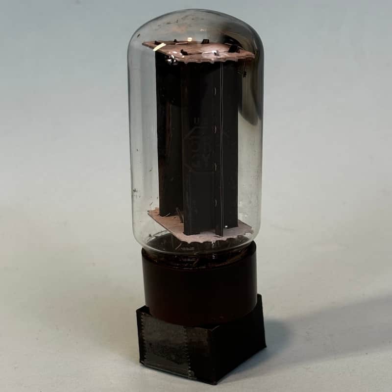 1962 RCA 5R4GYB Vintage Brown Base Black Plate Side D Getter Rectifier Tube!T472 image 1