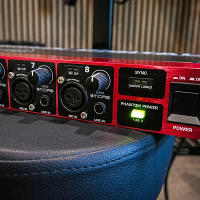 Behringer ADA8200 8-Channel Mic Preamp with AD/DA Converter 1 of 2