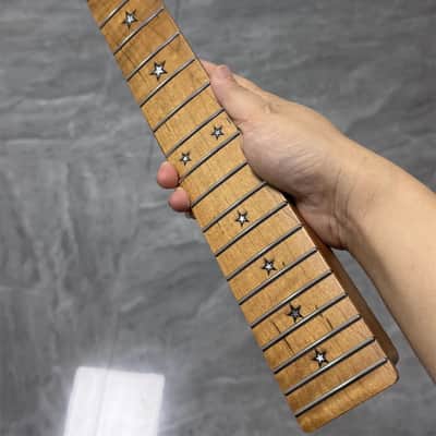 Roasted Flame Maple 22fret Electric guitar neck 25.5 Part satin star inlay image 5