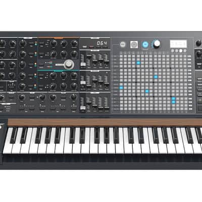 Arturia MatrixBrute image 1