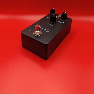 Discordance Electric viib modified VB-2 Vibrato Warble Detune image 2