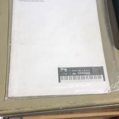 Roland JX-3P 61-Key Programmable Preset Polyphonic Synthesizer with PG-200 Programmer 1983 - 1985 - Black image 10