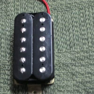 ONE used (less than light average wear) Epiphone BHC 57(CH)G Black Humbucker, 8.7k, Alnico V (+ screws & springs) for DOT: can go in Neck or Bridge position / for LP: Neck position / for SG Neck position (from 2010s) image 8