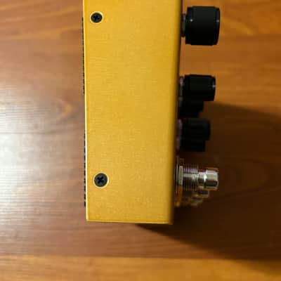Meris Enzo X 2025 - Present - Gold image 2