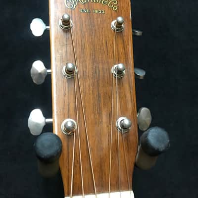 Martin OMC-18VLJ Laurence Juber 2002 Natural image 2