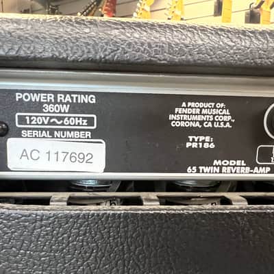 Fender '65 Twin Reverb Reissue 85-Watt 2x12" Guitar Combo 1991 - Present - Black image 9