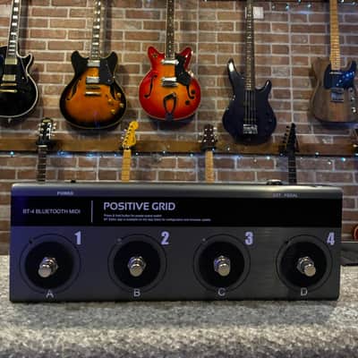 Positive Grid BT4 Bluetooth MIDI Pedalboard Controller 2010s - Silver image 2