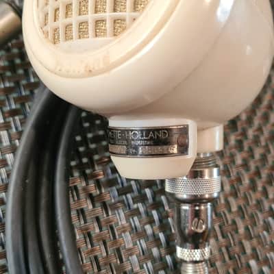 Ronette B110 Dutch crystal microphone from the 40's image 2