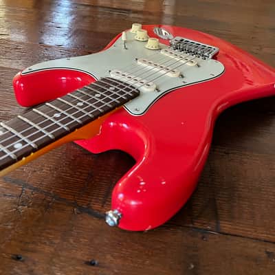 MJT VTS Stratocaster in Coral Red with CS body, Fender Vintage Noiseless Pickups and All Parts neck. Stratocaster 2018 onwards - Custom Relic image 18