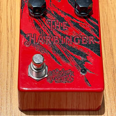 Matthews Effects The Harbinger Distortion 2010s - Red Graphic image 3