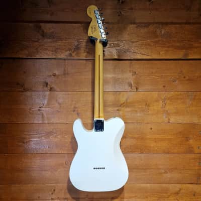 Fender Chris Shiflett Telecaster Deluxe; Arctic White: Serial Number: MX13340463 | Second Hand image 3