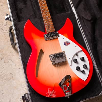 Rickenbacker 330 Fireglo image 3