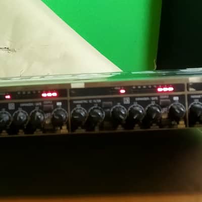 Behringer Multigate Pro XR4400 4-Channel Expander Gate 2010s - Standard image 2