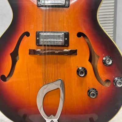 1967 Guild Starfire XII image 4