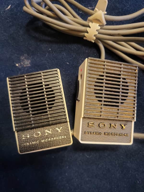 Sony F 66s 70's - White image 1