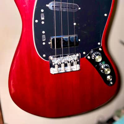 Eastwood Warren Ellis Signature Tenor 2P with Rosewood Fretboard 2010s - Cherry image 3