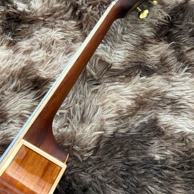 Kala KA-KCGE-C Hawaiian Koa Series Acoustic/Electric Concert Cutaway Ukulele with EQ - Gloss Natural image 11