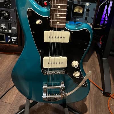 Fender Limited Edition American Special Jazzmaster with Bigsby Vibrato 2016 - Ocean Turquoise image 10