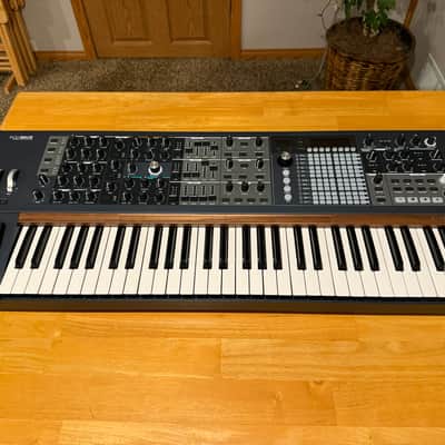 Arturia PolyBrute 61-Key Synthesizer image 1