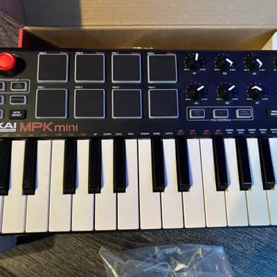 Akai MPK Mini 25-Key MIDI Controller 2012 - 2014 - Black image 3