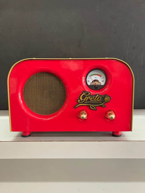 Fender Greta Pawn Shop Series 2-Watt 1x4" Guitar Combo 2012 - 2013 - Red image 1